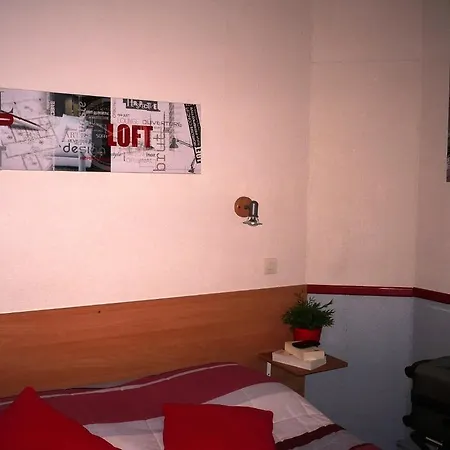 Hotel Le Floreal Lila